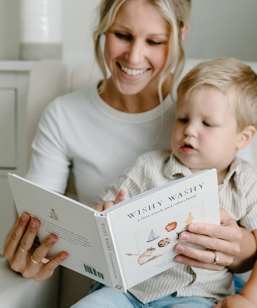 Wishy Washy: A Board Book of First Words and Colors