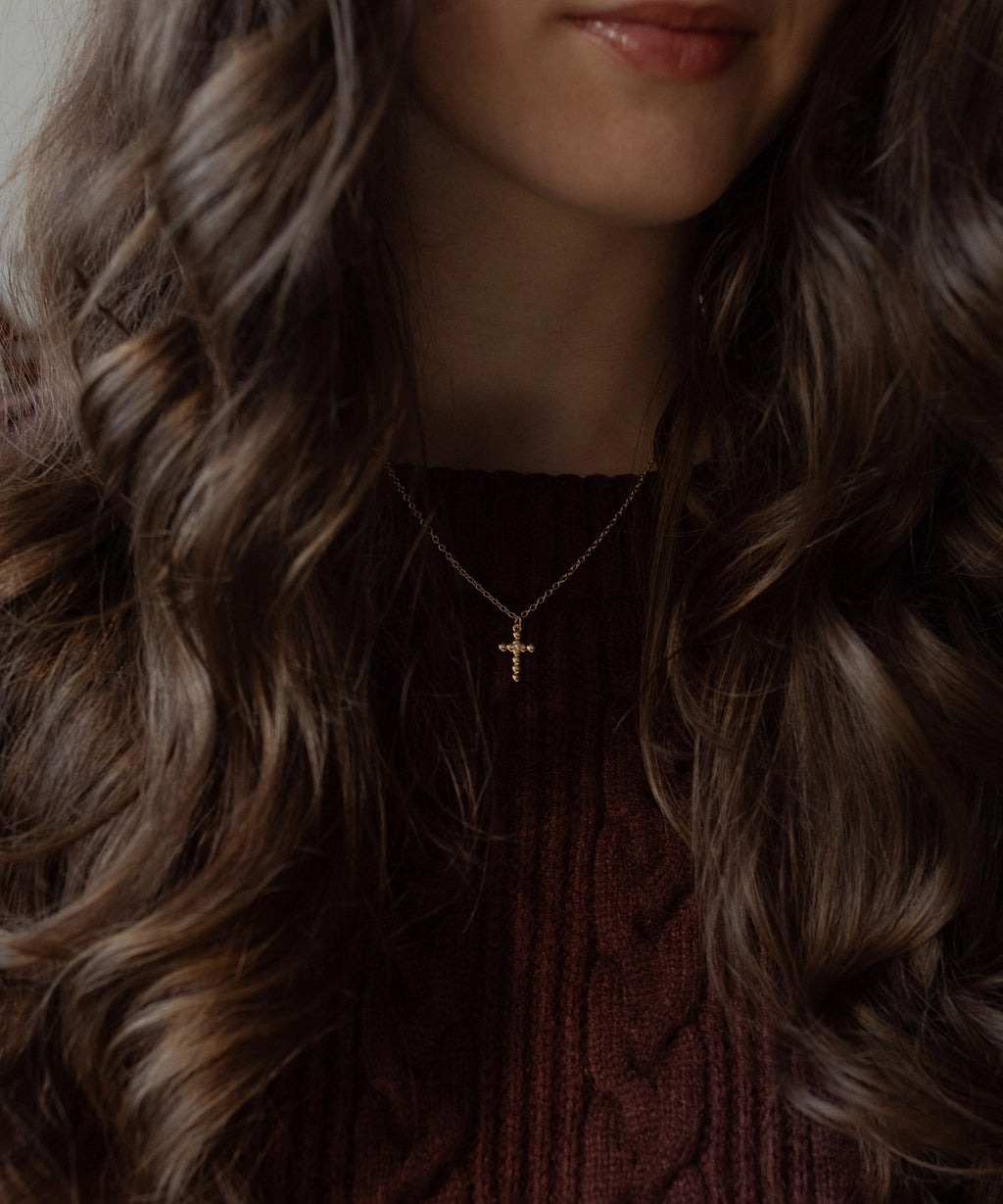 Dainty Cross Necklace